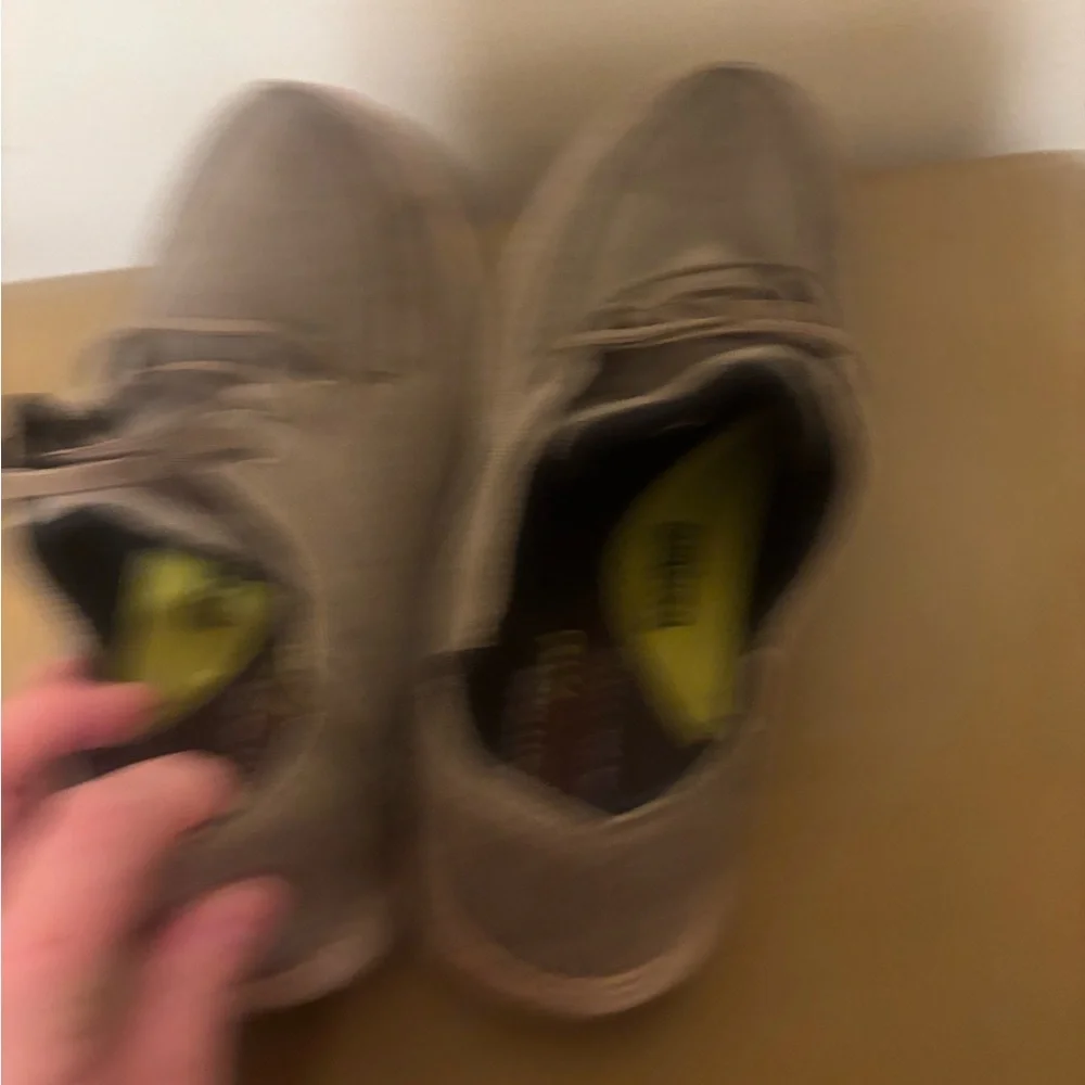 Skechers step out